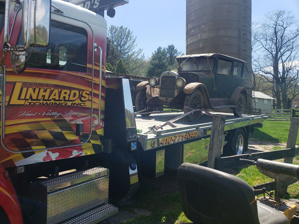 Linhard's 24/7 Towing in White Hall